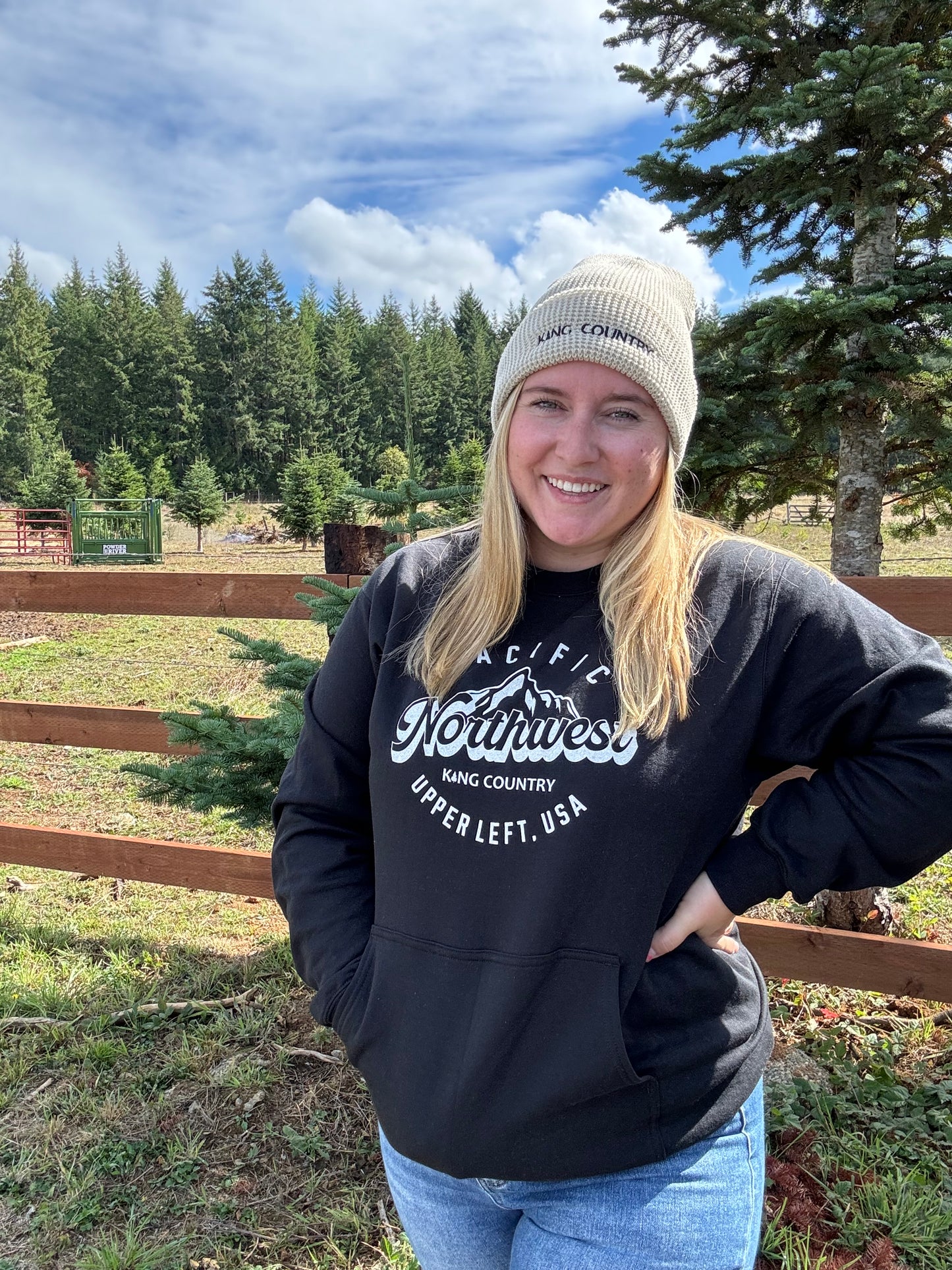 Black PNW Crewneck With Pocket