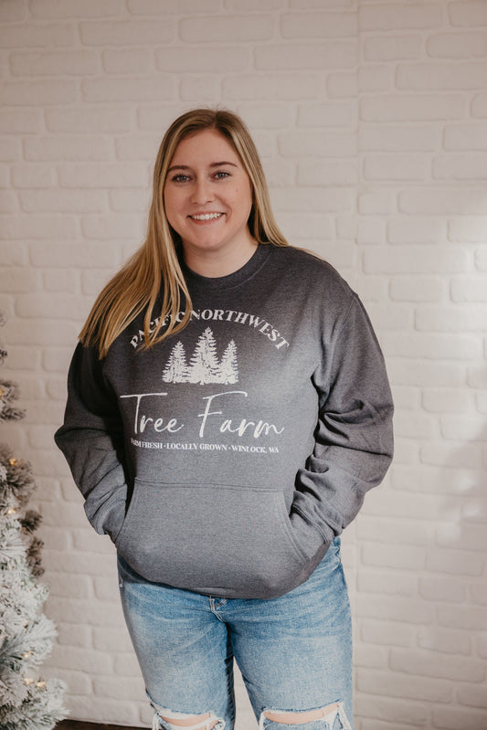 Tree Farm Crewneck With Pocket